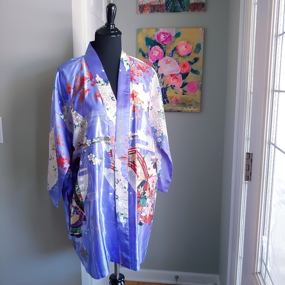 Kimono Style Japanese Robe - Picture 14 of 14